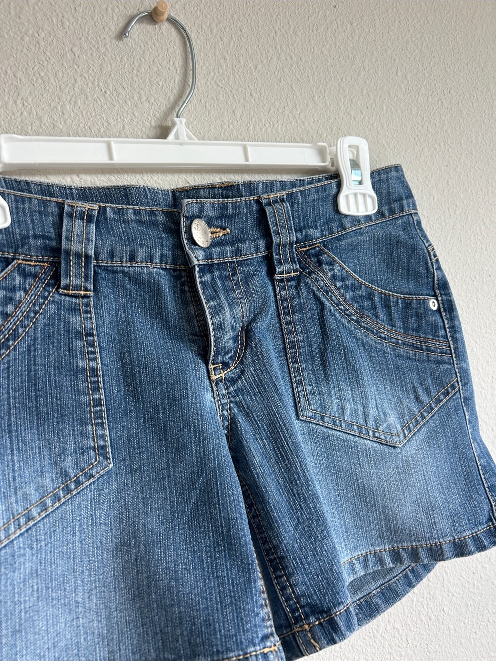 Y2K UNIONBAY Denim Shorts - Picture 3 of 13